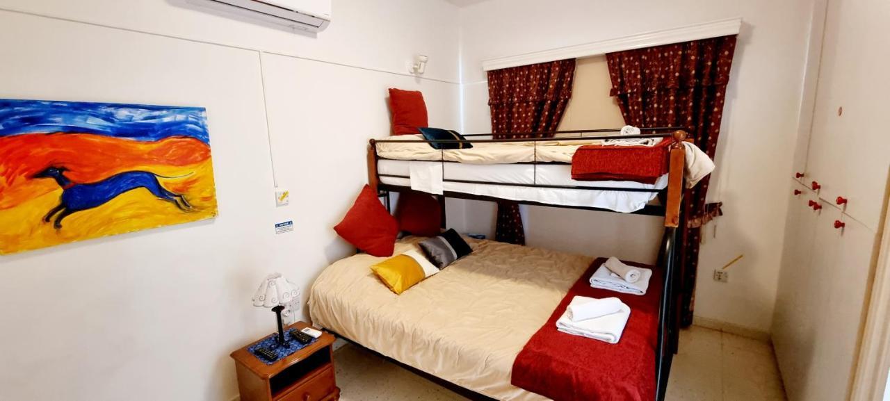 Astrofegia Apartments Near The Sea Agia Marina  Экстерьер фото