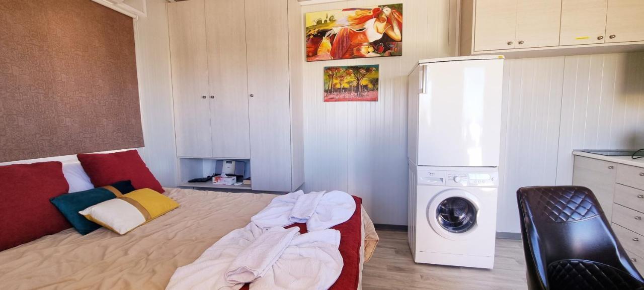 Astrofegia Apartments Near The Sea Agia Marina  Экстерьер фото