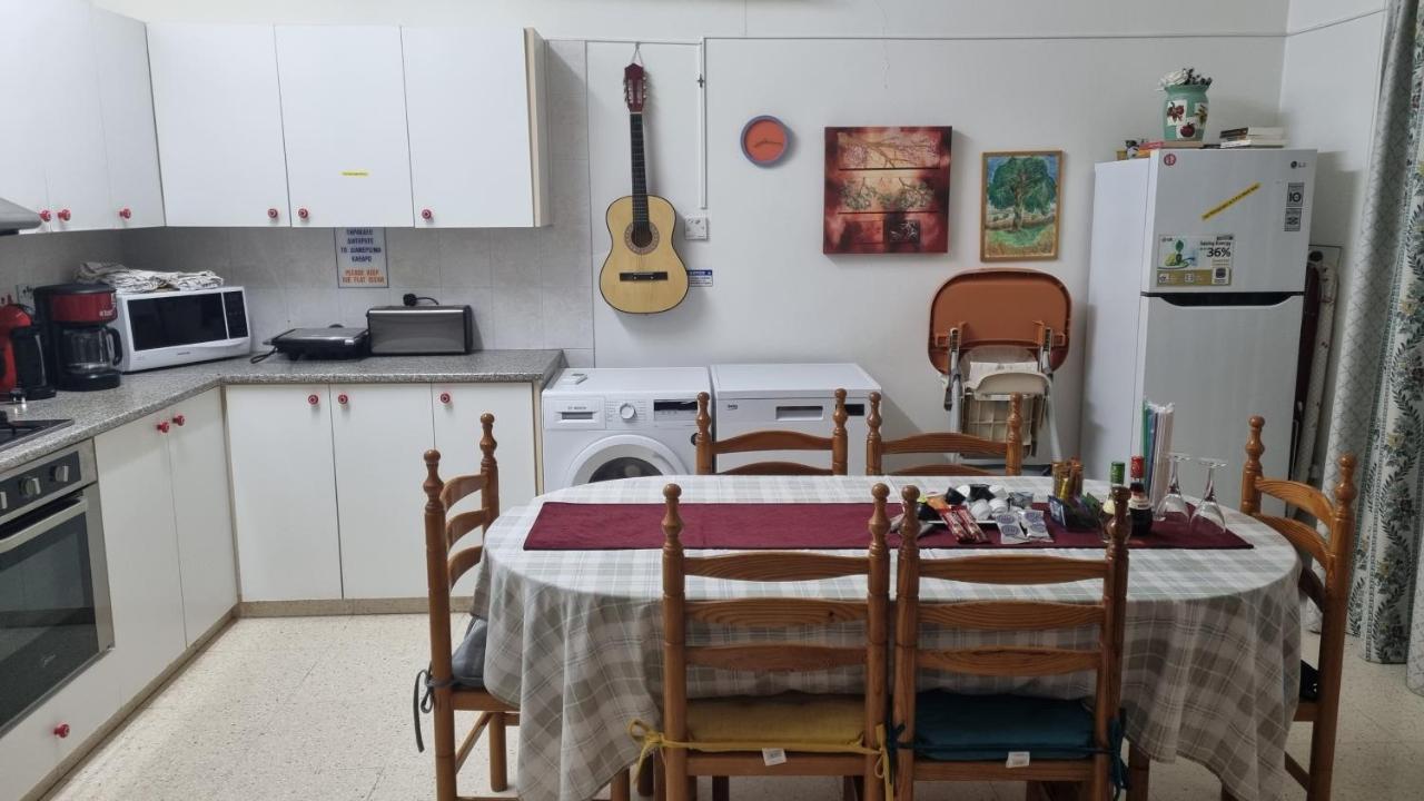 Astrofegia Apartments Near The Sea Agia Marina  Экстерьер фото